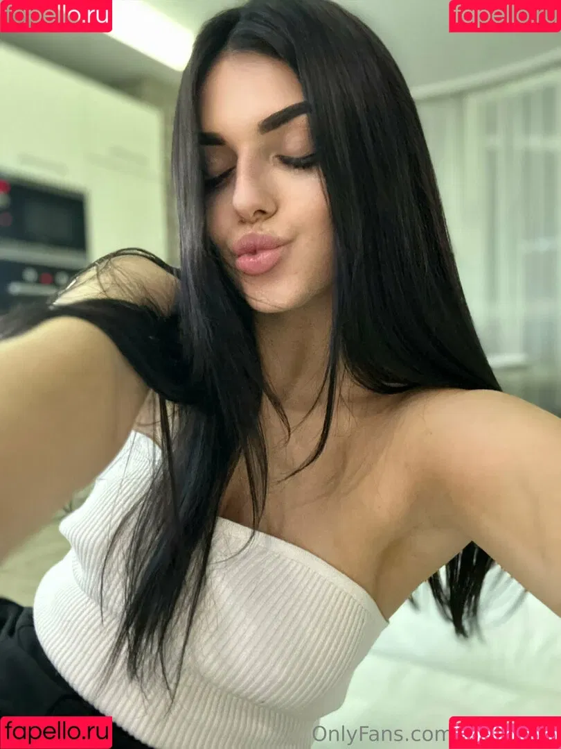 aliia.fairy / aliia_fairy Onlyfans Photo Gallery 