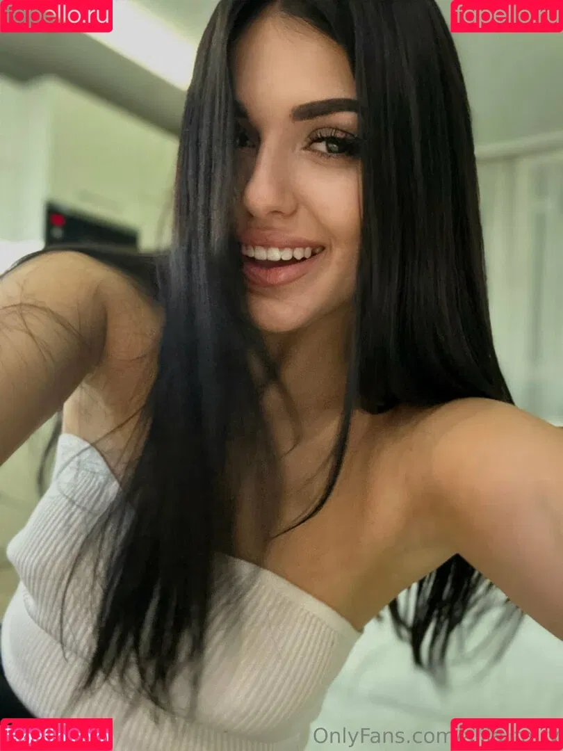 aliia.fairy / aliia_fairy Onlyfans Photo Gallery 