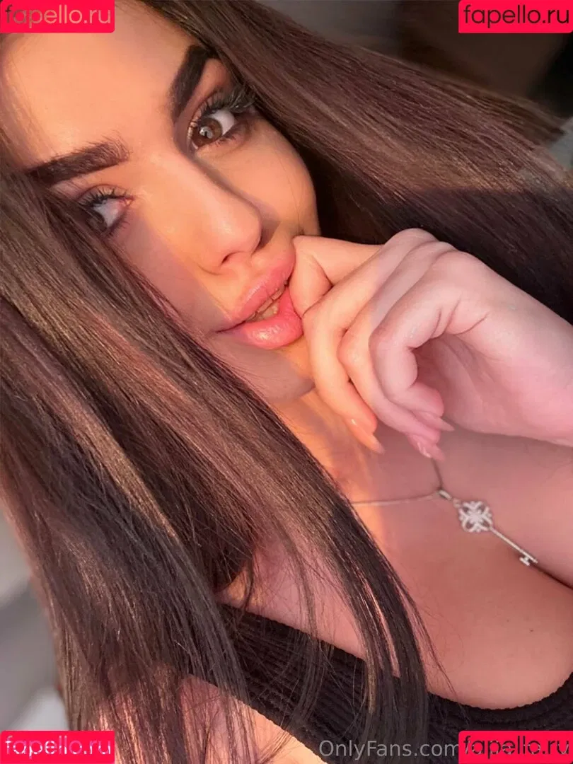 aliia.fairy / aliia_fairy Onlyfans Photo Gallery 