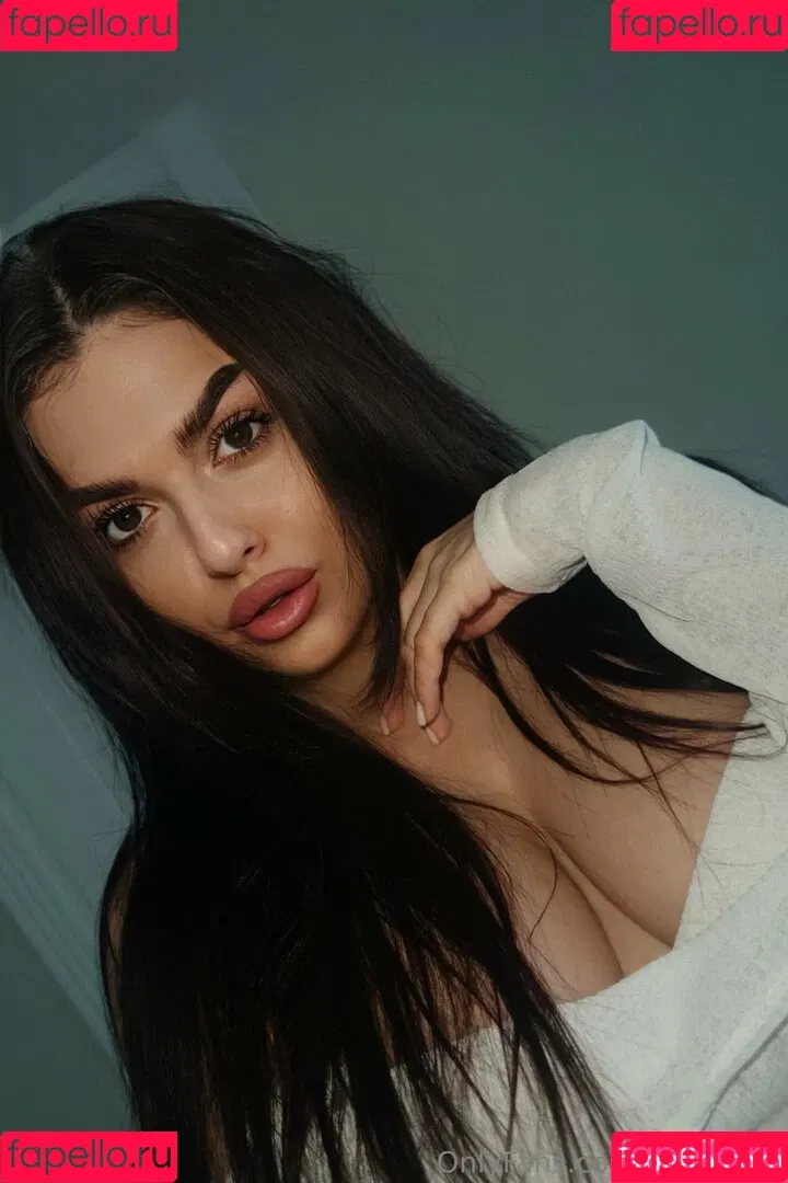 aliia.fairy / aliia_fairy Onlyfans Photo Gallery 