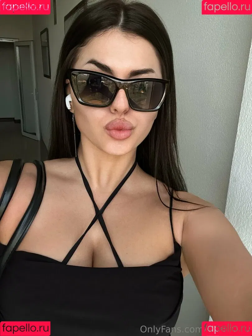 aliia.fairy / aliia_fairy Onlyfans Photo Gallery 