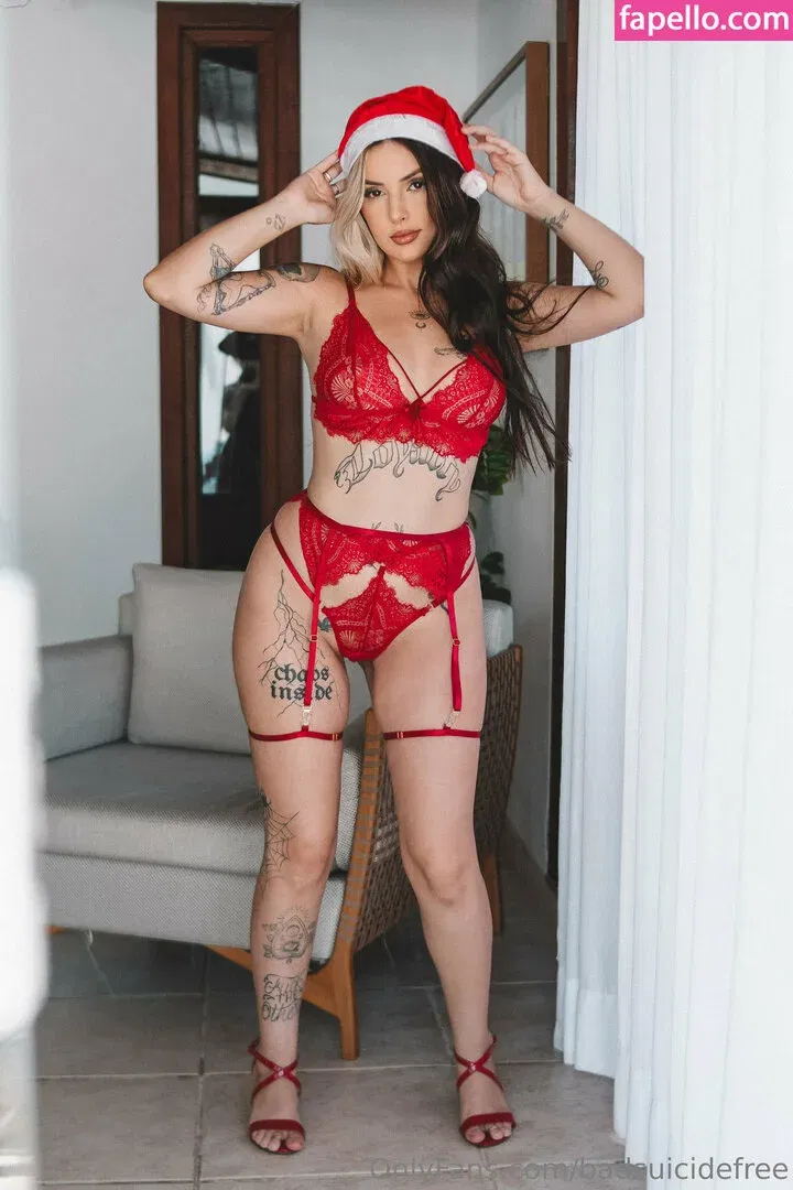 badbsui Onlyfans Photo Gallery 