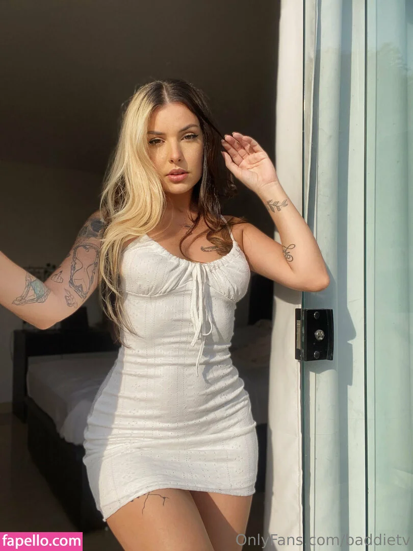 badbsui Onlyfans Photo Gallery 