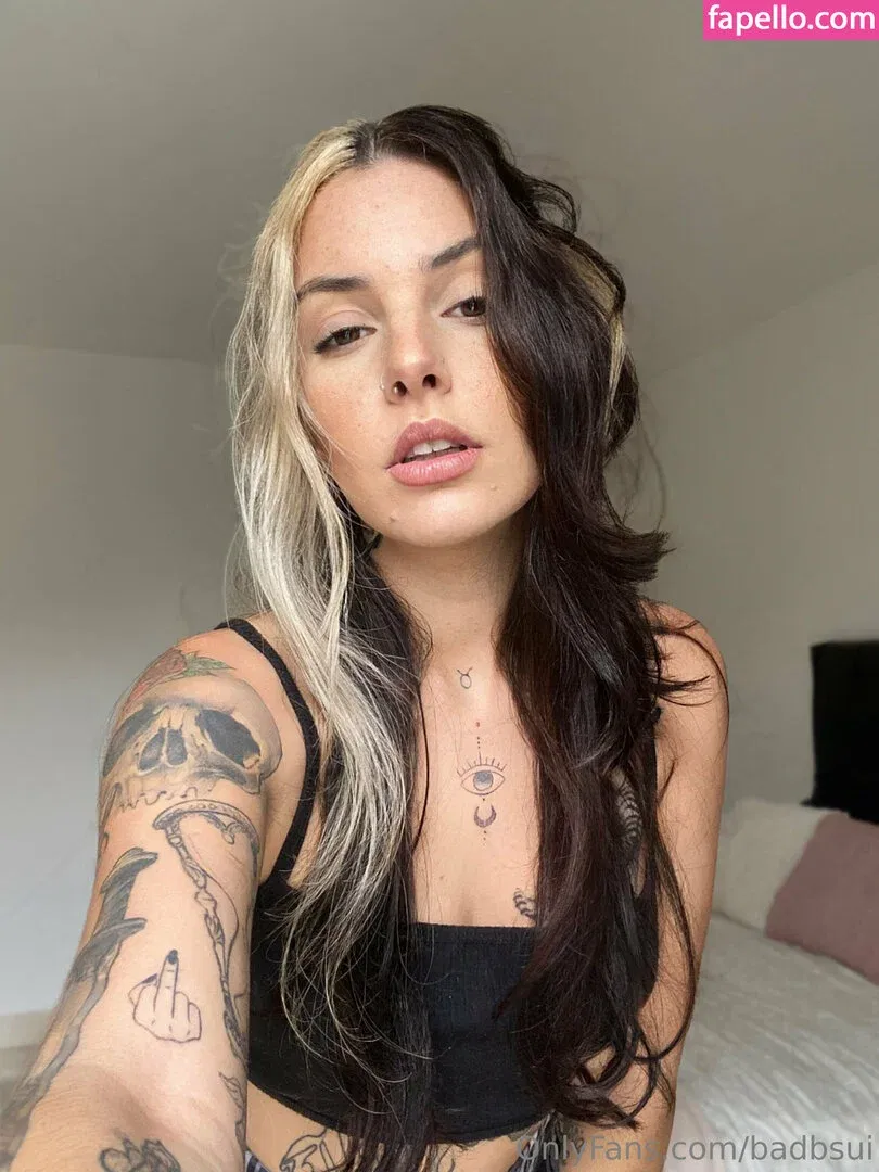 badbsui Onlyfans Photo Gallery 