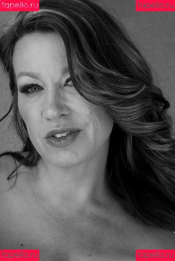 Chelsea Charms / chelsea_charms_ Onlyfans Photo Gallery 