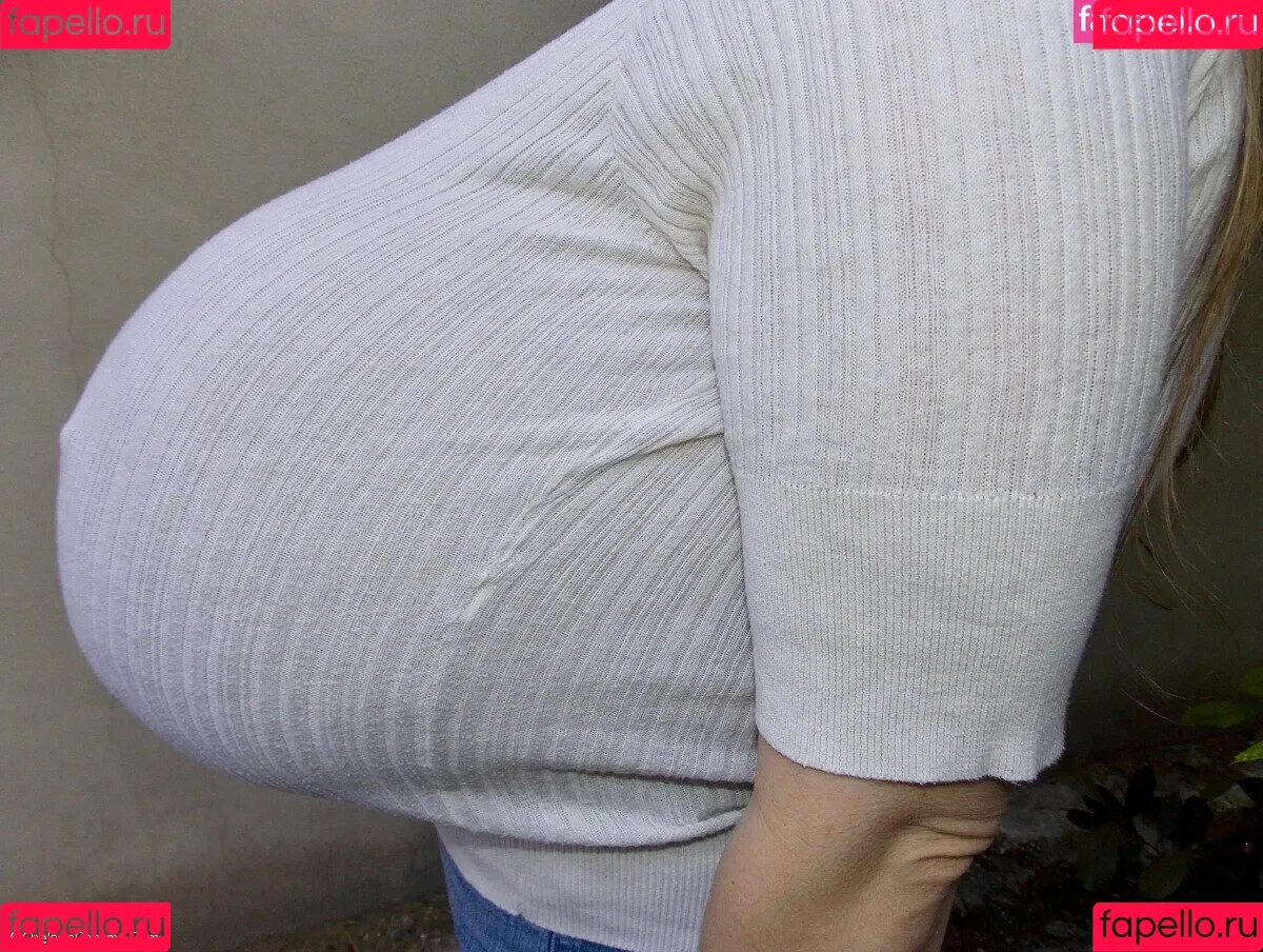 Chelsea Charms / chelsea_charms_ Onlyfans Photo Gallery 