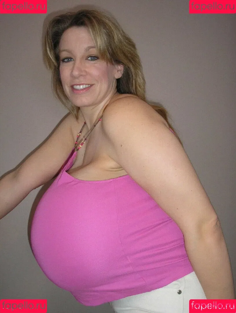 Chelsea Charms / chelsea_charms_ Onlyfans Photo Gallery 