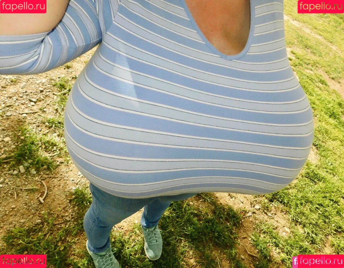 Chelsea Charms / chelsea_charms_ Onlyfans Photo Gallery 