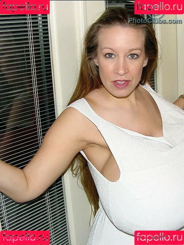 Chelsea Charms / chelsea_charms_ Onlyfans Photo Gallery 