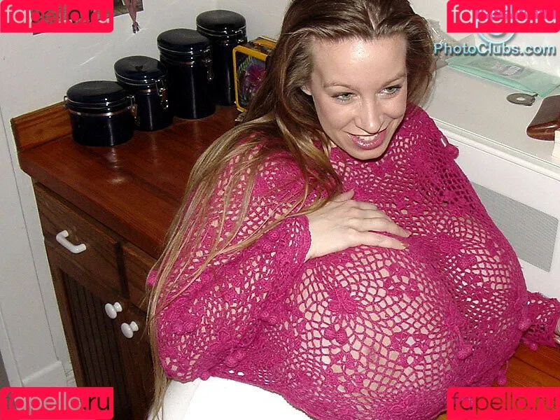 Chelsea Charms / chelsea_charms_ Onlyfans Photo Gallery 
