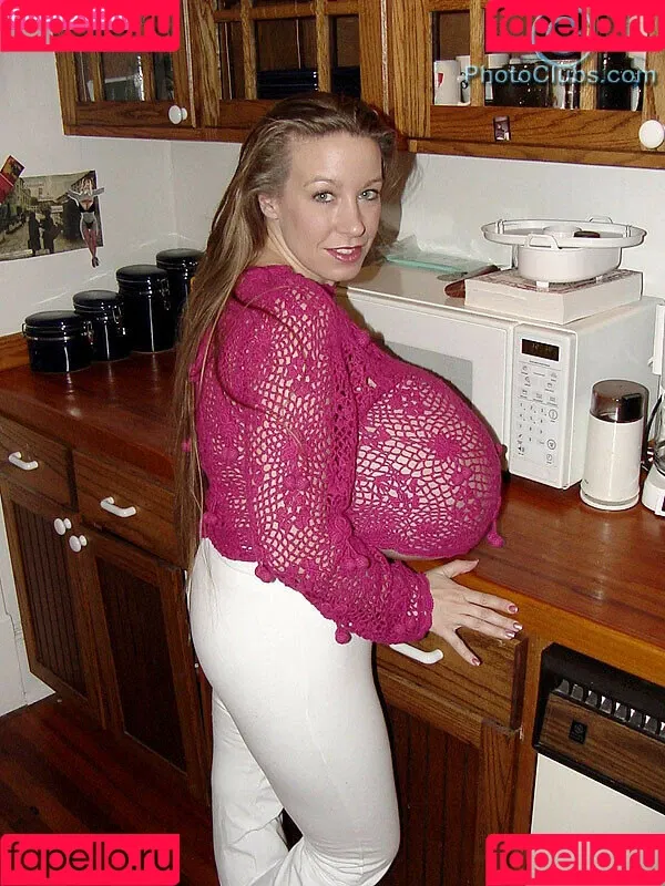 Chelsea Charms / chelsea_charms_ Onlyfans Photo Gallery 