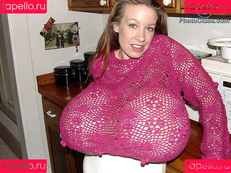 Chelsea Charms / chelsea_charms_ Onlyfans Photo Gallery 