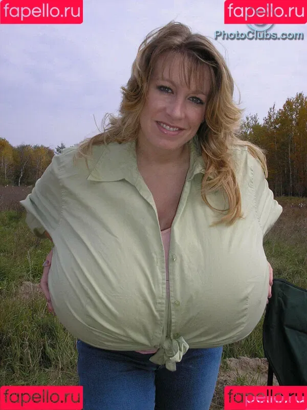 Chelsea Charms / chelsea_charms_ Onlyfans Photo Gallery 