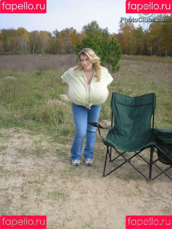 Chelsea Charms / chelsea_charms_ Onlyfans Photo Gallery 