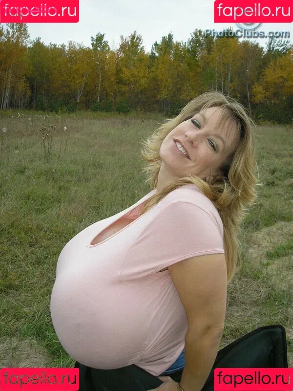 Chelsea Charms / chelsea_charms_ Onlyfans Photo Gallery 