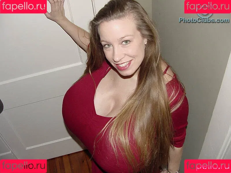 Chelsea Charms / chelsea_charms_ Onlyfans Photo Gallery 