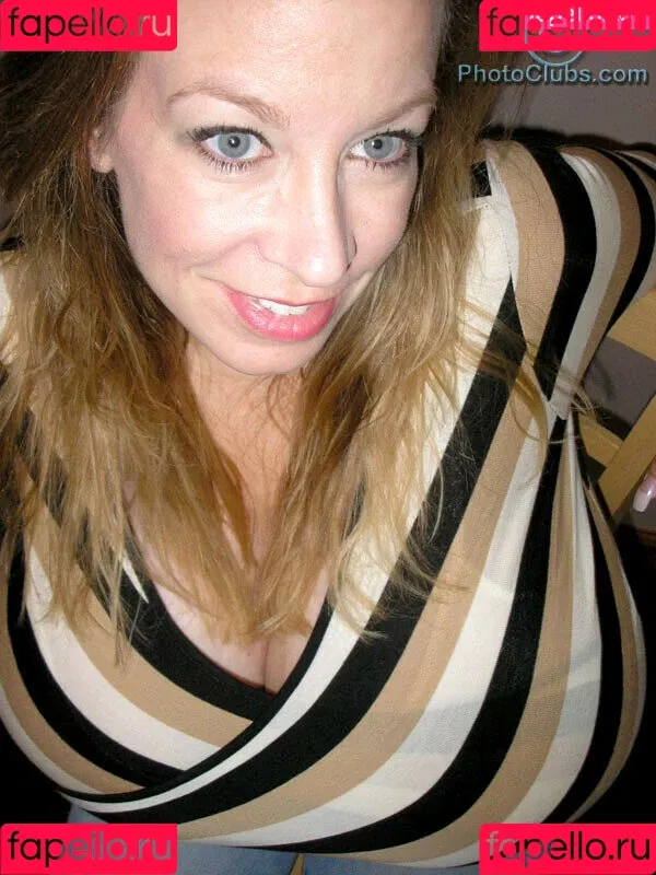Chelsea Charms / chelsea_charms_ Onlyfans Photo Gallery 