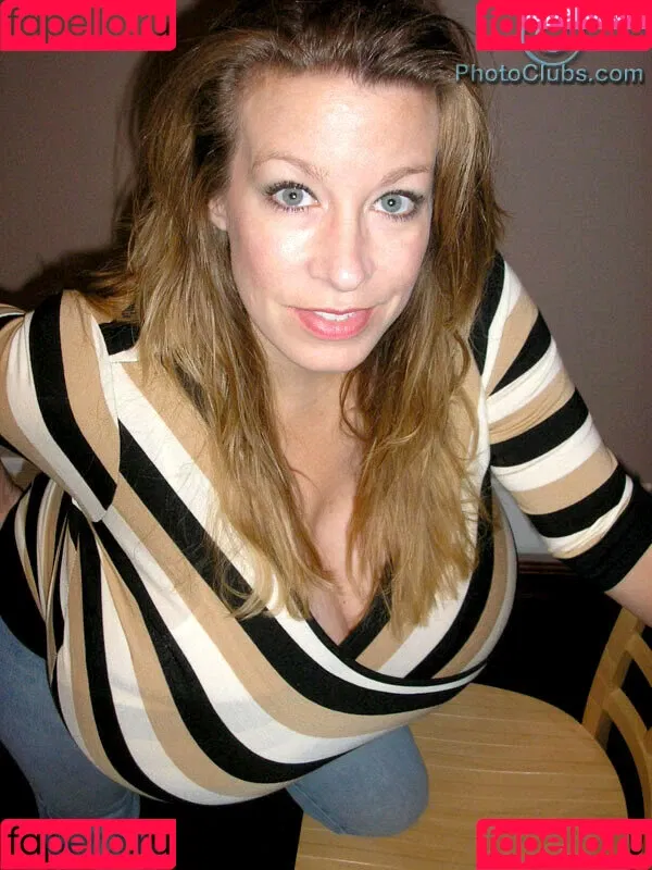 Chelsea Charms / chelsea_charms_ Onlyfans Photo Gallery 