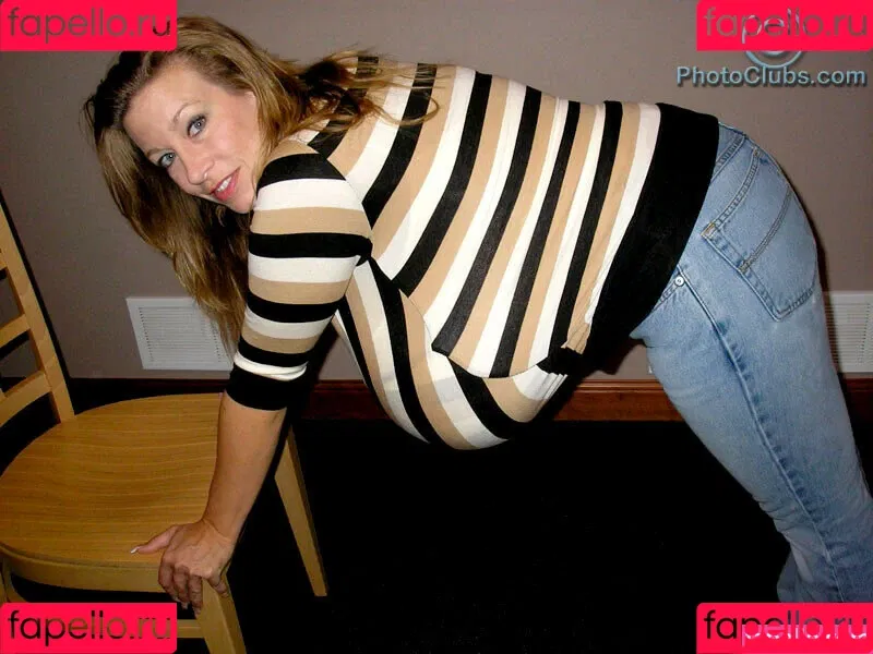Chelsea Charms / chelsea_charms_ Onlyfans Photo Gallery 