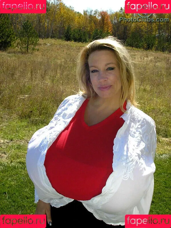 Chelsea Charms / chelsea_charms_ Onlyfans Photo Gallery 