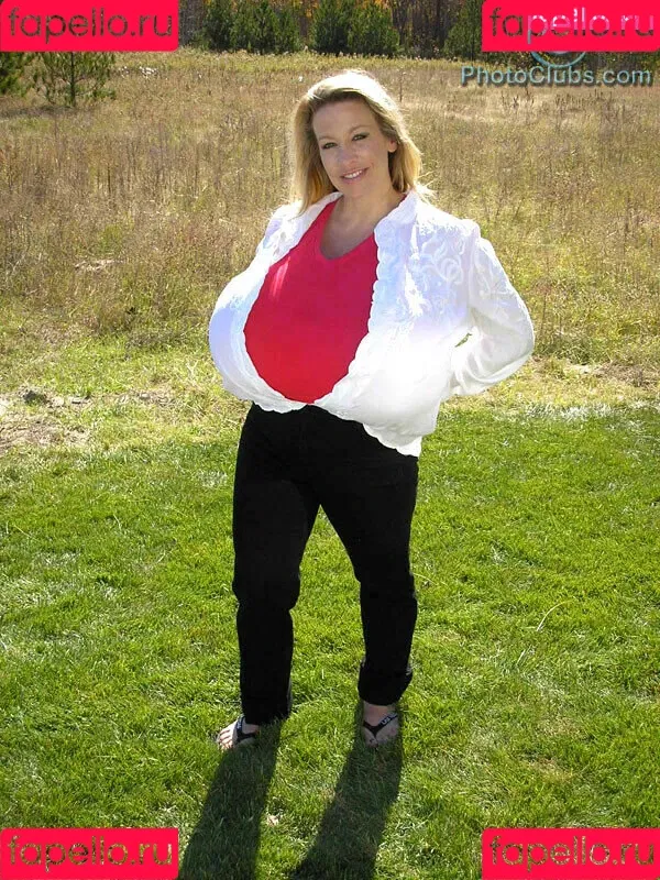 Chelsea Charms / chelsea_charms_ Onlyfans Photo Gallery 