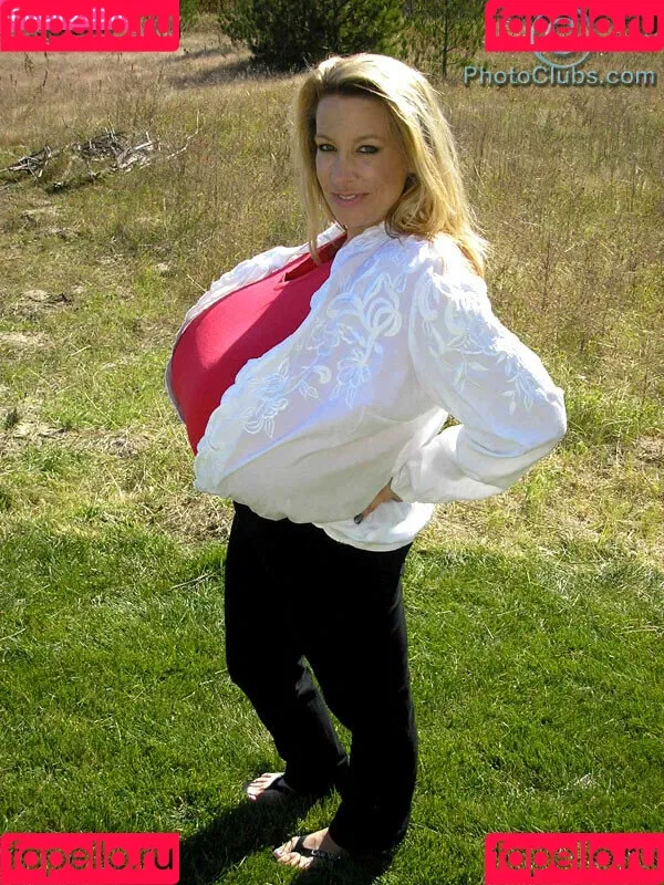 Chelsea Charms / chelsea_charms_ Onlyfans Photo Gallery 
