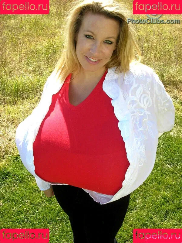 Chelsea Charms / chelsea_charms_ Onlyfans Photo Gallery 
