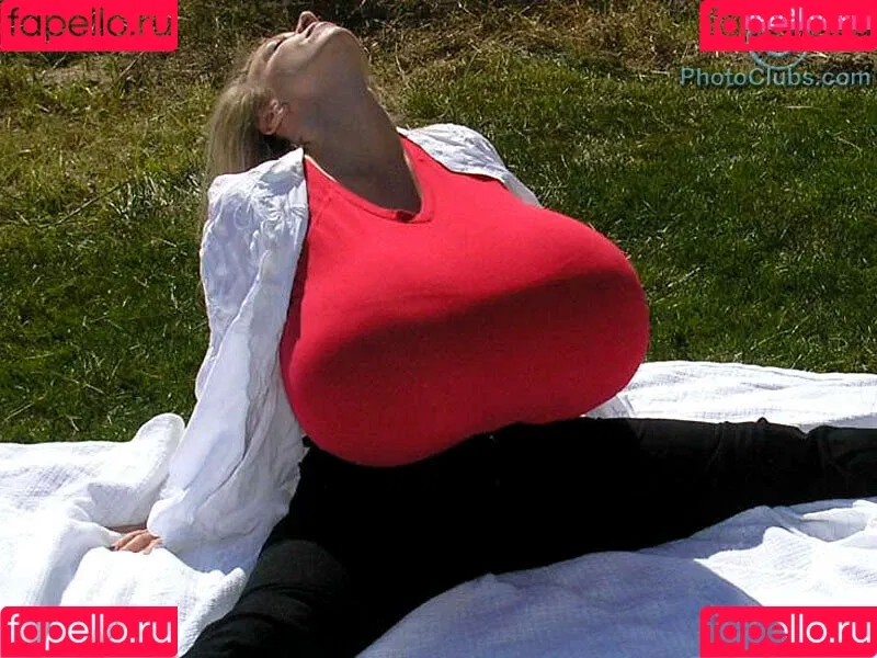 Chelsea Charms / chelsea_charms_ Onlyfans Photo Gallery 