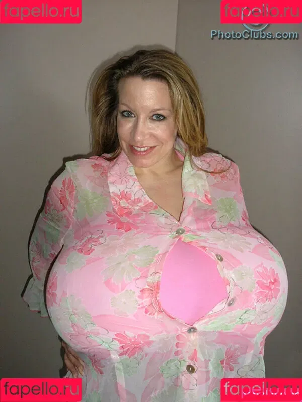Chelsea Charms / chelsea_charms_ Onlyfans Photo Gallery 