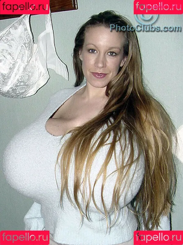 Chelsea Charms / chelsea_charms_ Onlyfans Photo Gallery 