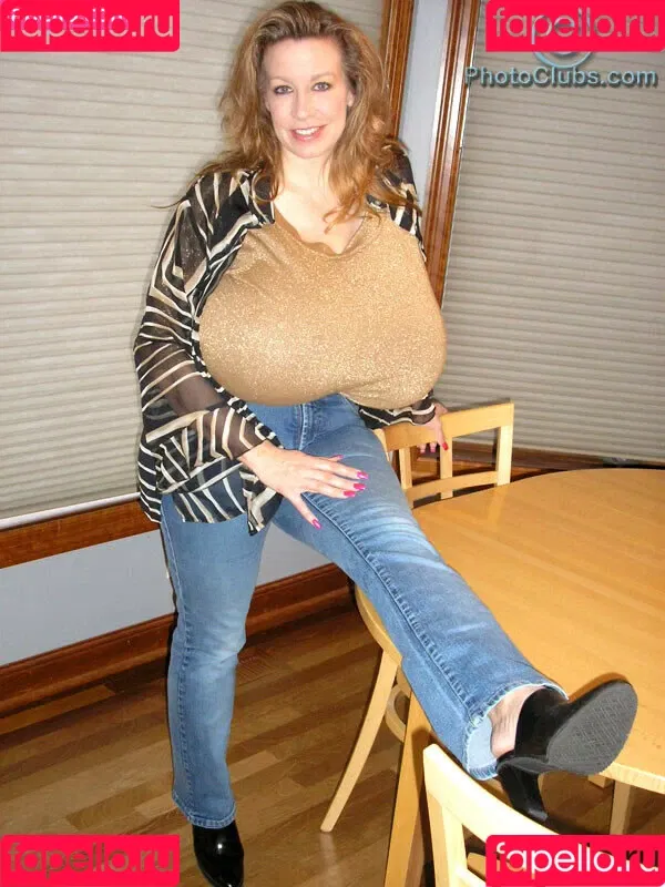Chelsea Charms / chelsea_charms_ Onlyfans Photo Gallery 