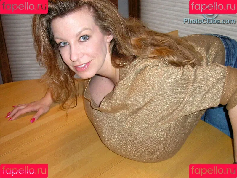 Chelsea Charms / chelsea_charms_ Onlyfans Photo Gallery 