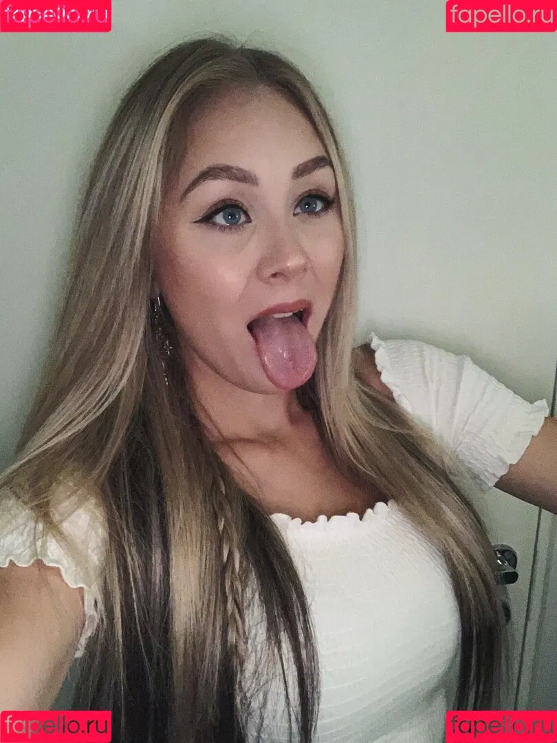 Kandyland / Kandylul / swishersweet13 Onlyfans Photo Gallery 