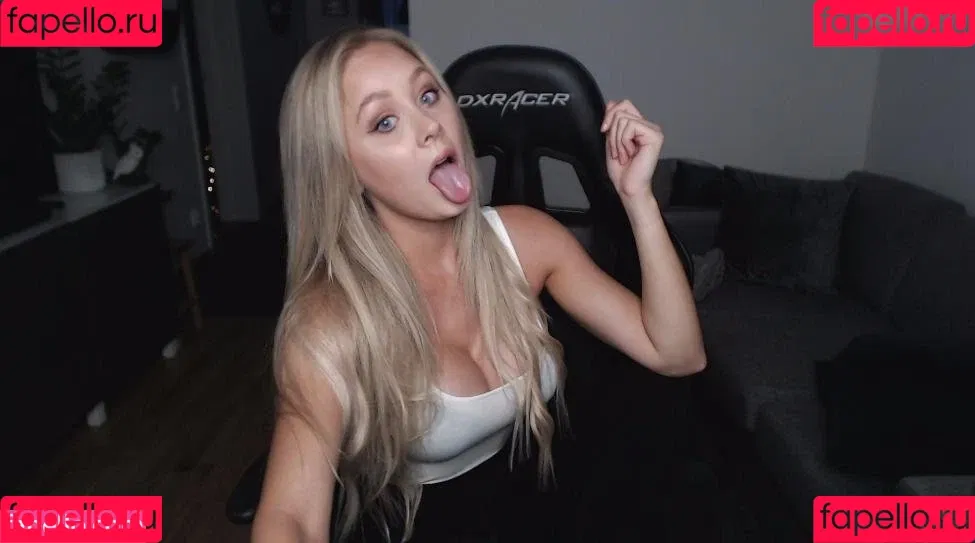 Kandyland / Kandylul / swishersweet13 Onlyfans Photo Gallery 