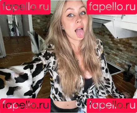 Kandyland / Kandylul / swishersweet13 Onlyfans Photo Gallery 