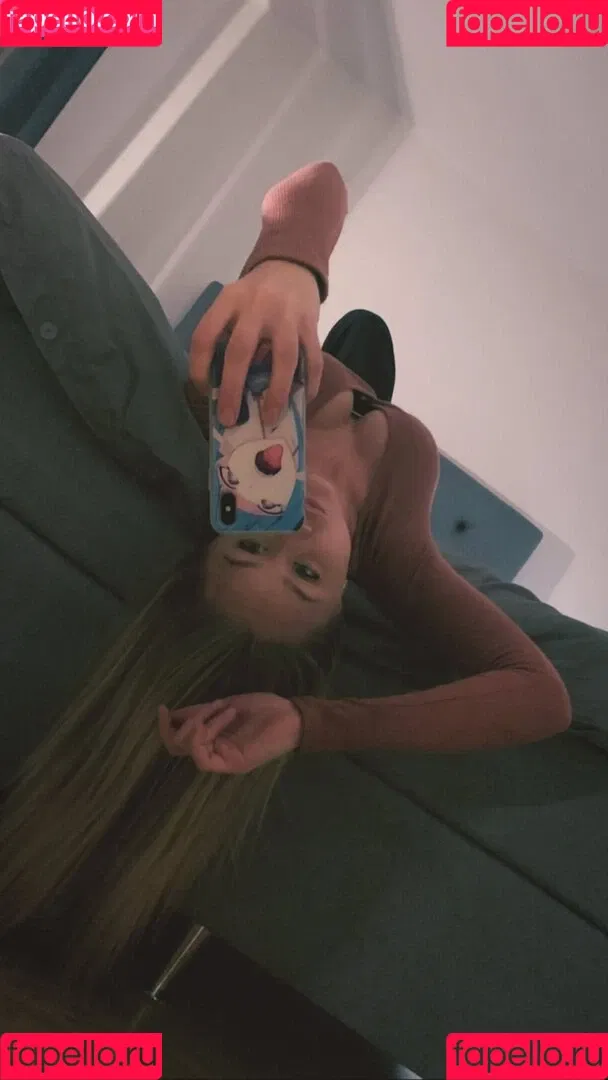 Kandyland / Kandylul / swishersweet13 Onlyfans Photo Gallery 