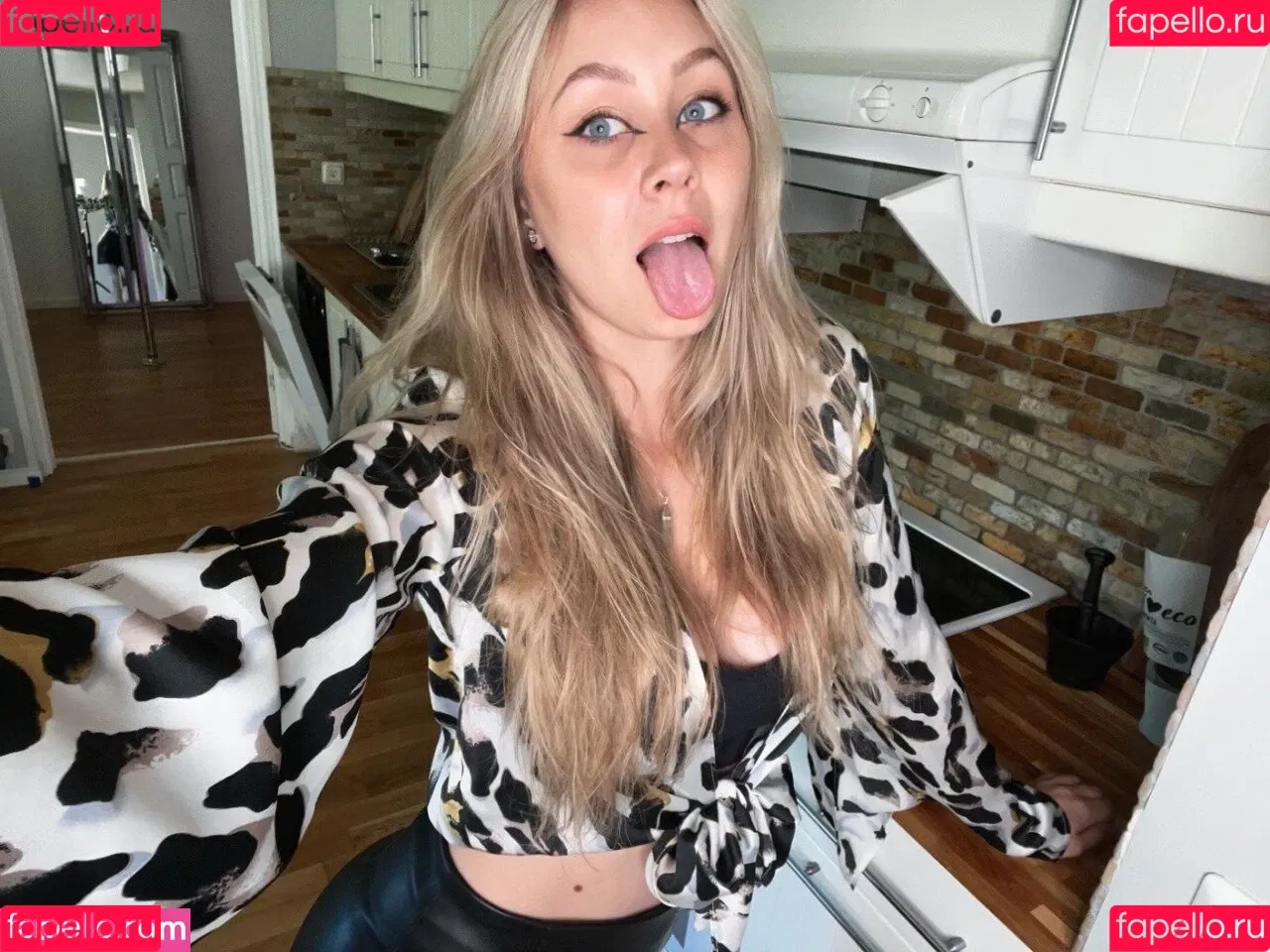 Kandyland / Kandylul / swishersweet13 Onlyfans Photo Gallery 