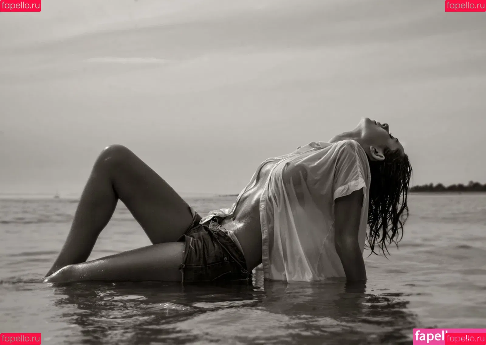 Sophia Gray / SophiaGray / sophiamjgray Onlyfans Photo Gallery 
