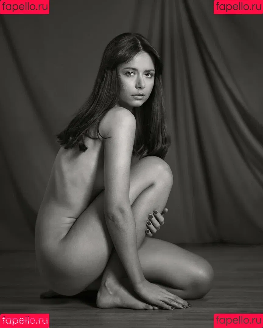 Sophia Gray / SophiaGray / sophiamjgray Onlyfans Photo Gallery 