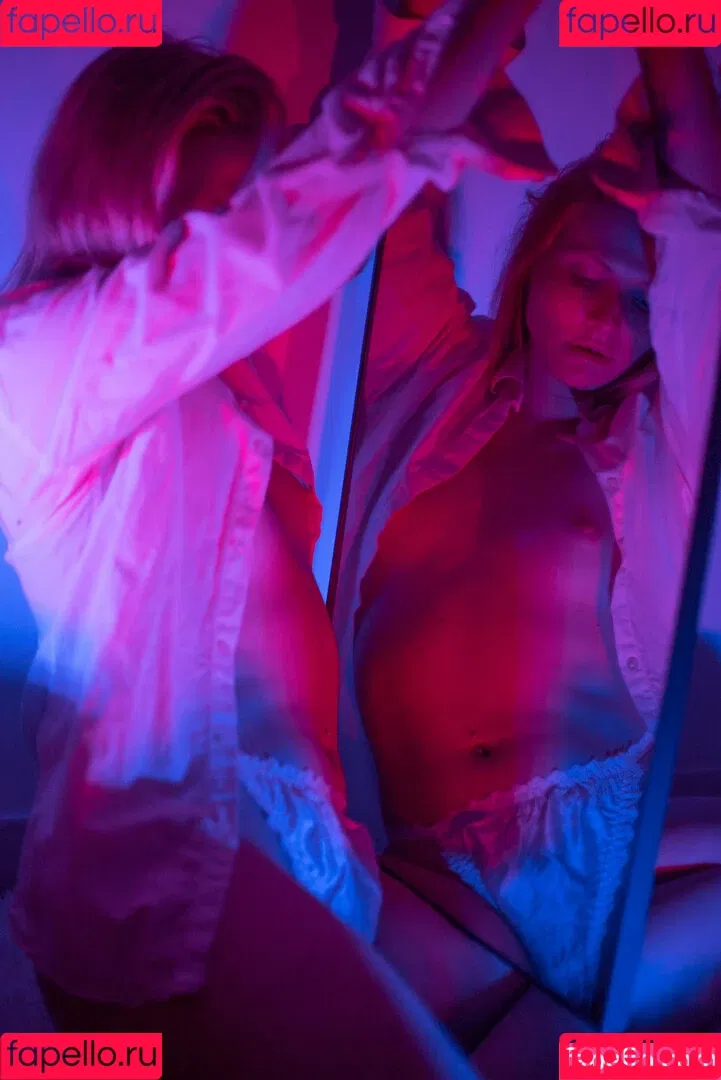 jeakreak / ohwhatagirl Onlyfans Photo Gallery 
