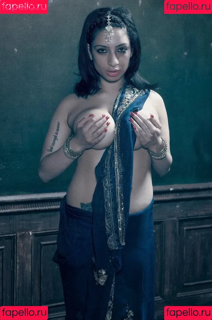 Shanti Dynamite Onlyfans Photo Gallery 