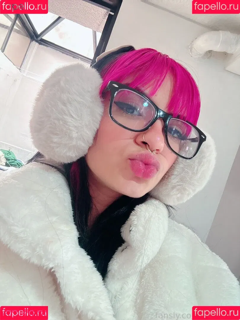 r.e.rosario / roseiaro Onlyfans Photo Gallery 