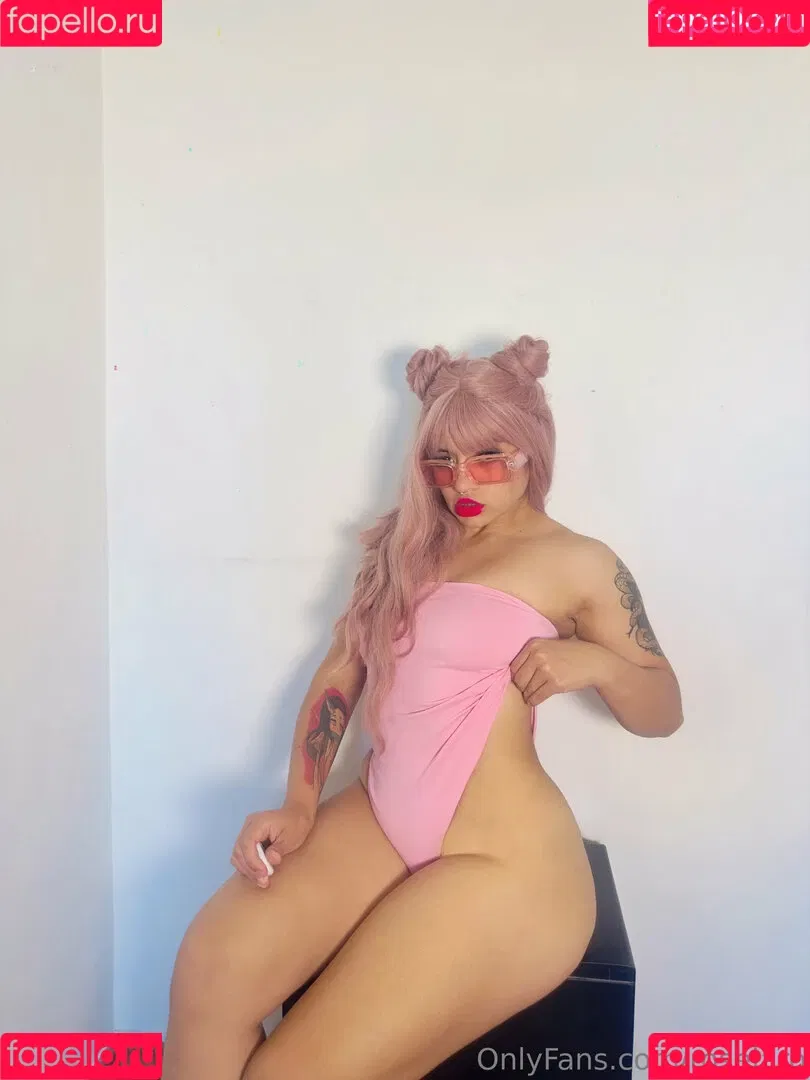 r.e.rosario / roseiaro Onlyfans Photo Gallery 