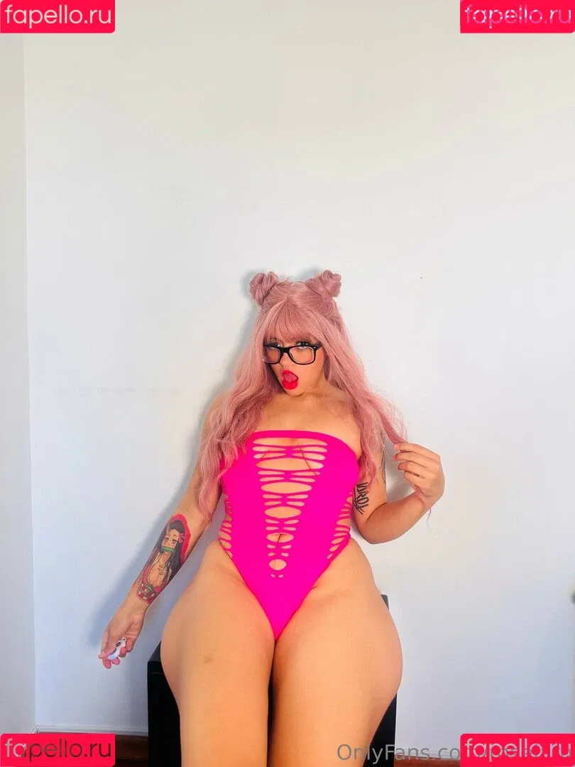 r.e.rosario / roseiaro Onlyfans Photo Gallery 