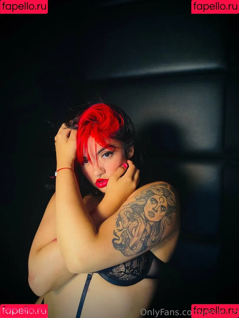 r.e.rosario / roseiaro Onlyfans Photo Gallery 
