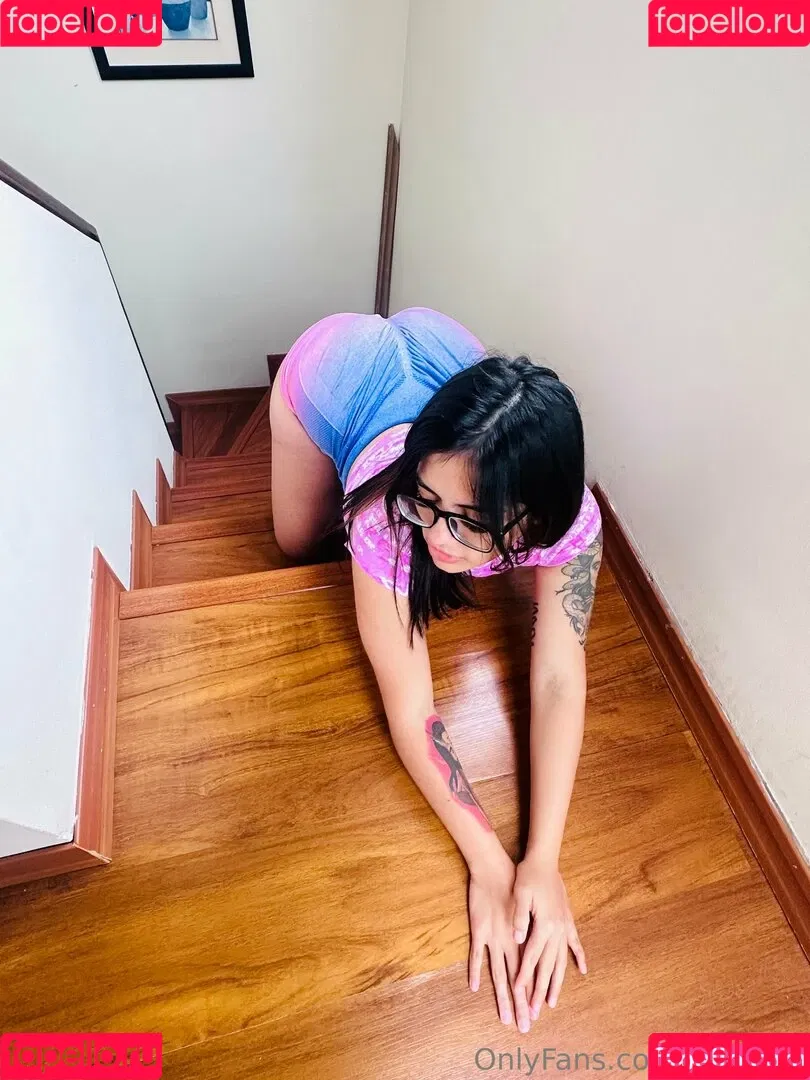 r.e.rosario / roseiaro Onlyfans Photo Gallery 