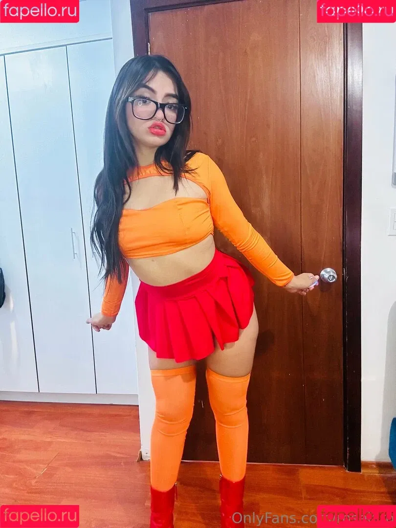 r.e.rosario / roseiaro Onlyfans Photo Gallery 