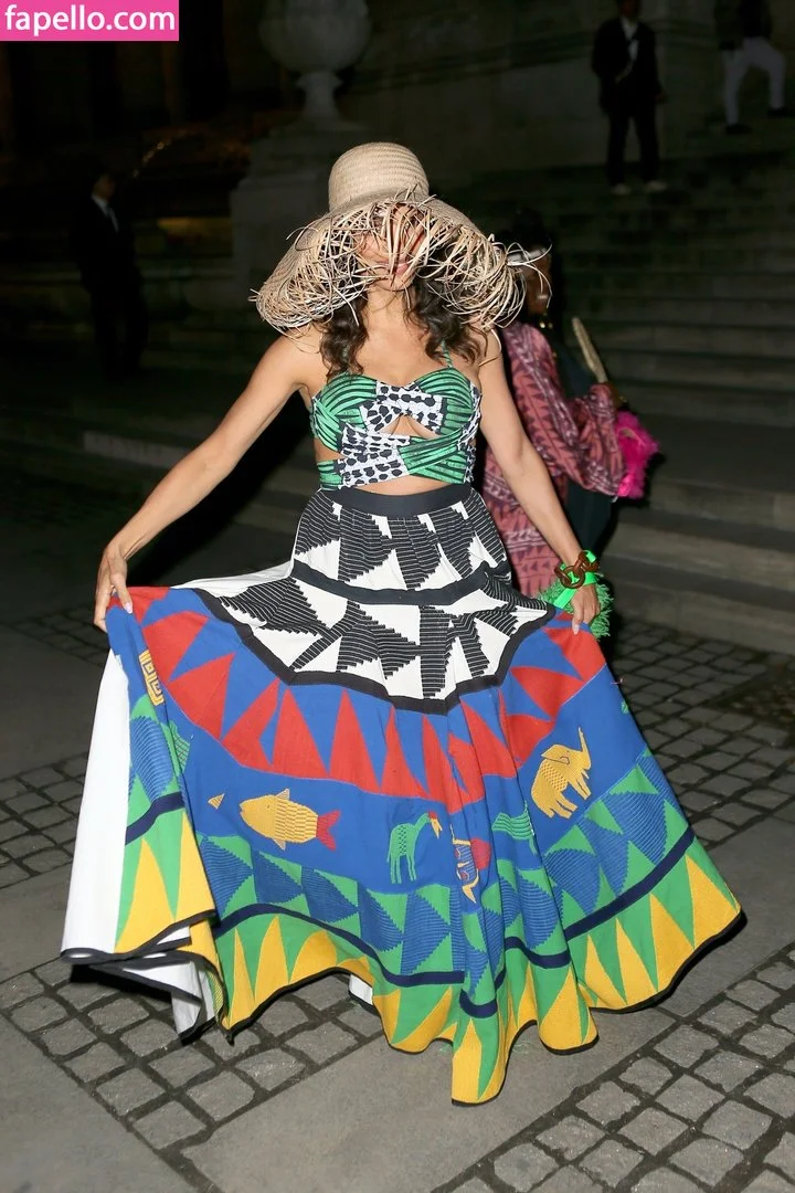 r.e.rosario / roseiaro Onlyfans Photo Gallery 