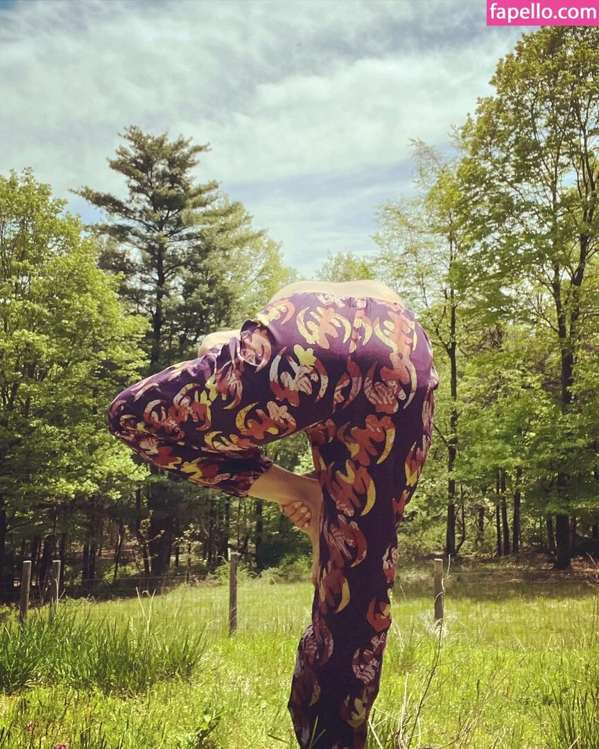 r.e.rosario / roseiaro Onlyfans Photo Gallery 