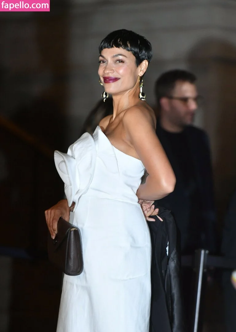 r.e.rosario / roseiaro Onlyfans Photo Gallery 